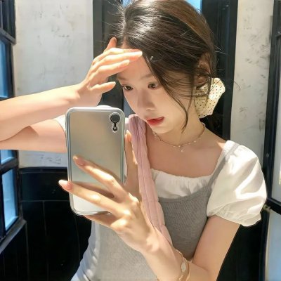 红衣女鬼海报