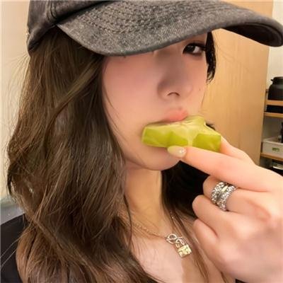 老娘还没死第二季海报