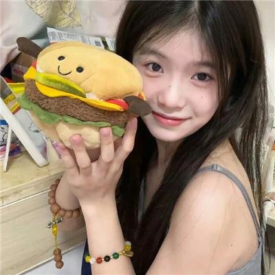 脂粉奇兵海报