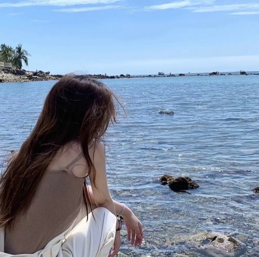 秋月海报